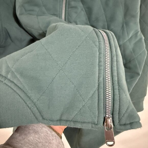 Athleta Women's Retroplush Green Quilted Bomber Jacket XL - Picture 6 of 6